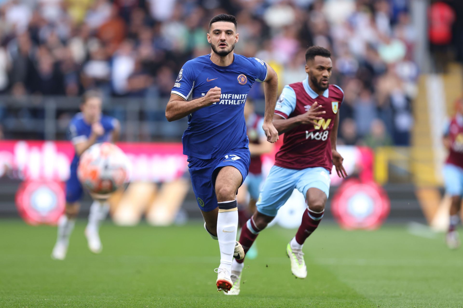 Armando Broja has admirers at Craven Cottage