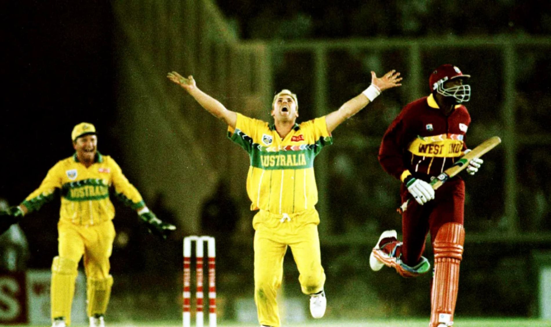 Shane Warne weaved his magic in another World Cup semi-final.