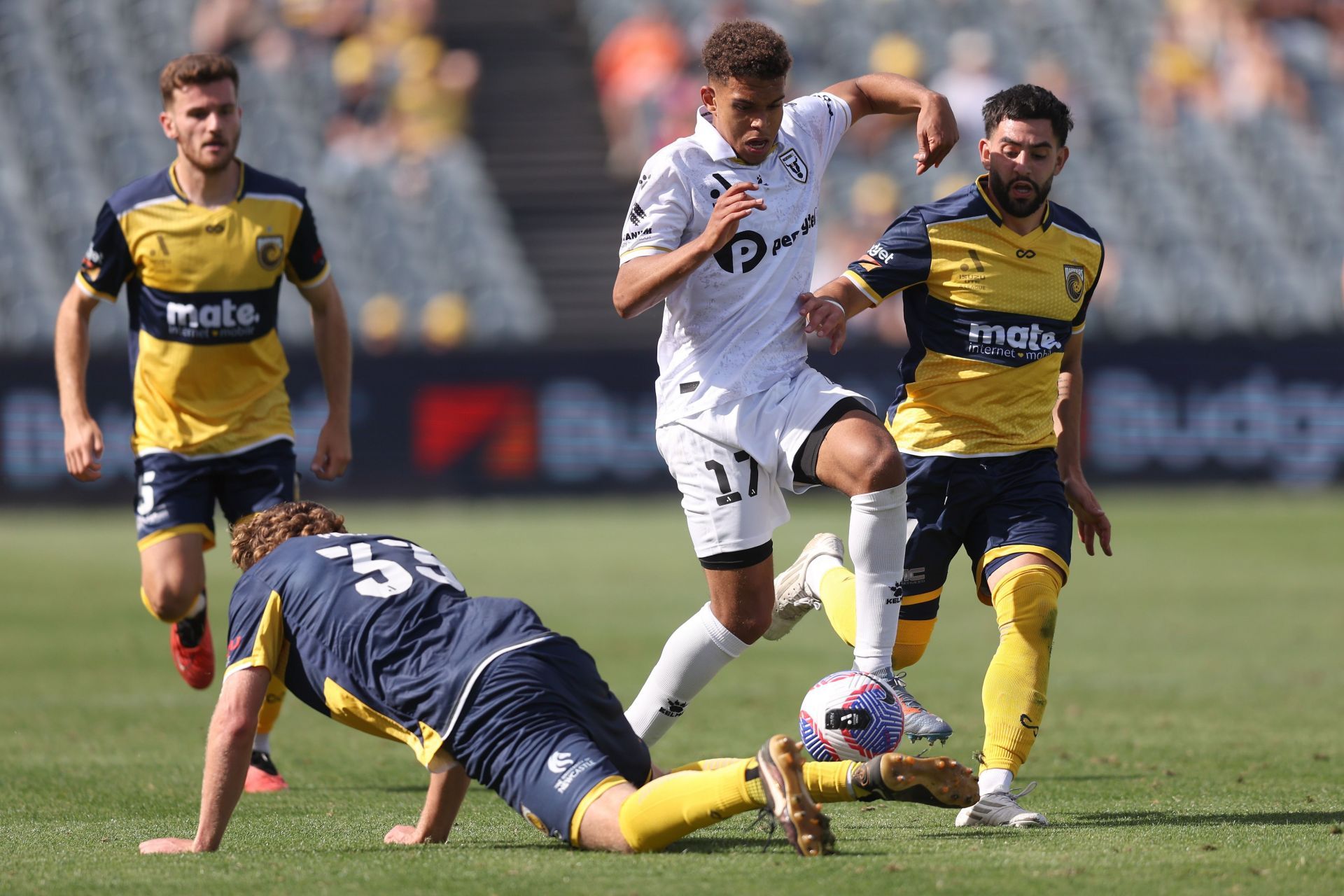 A-League Men Rd 2 - Central Coast Mariners v Macarthur FC