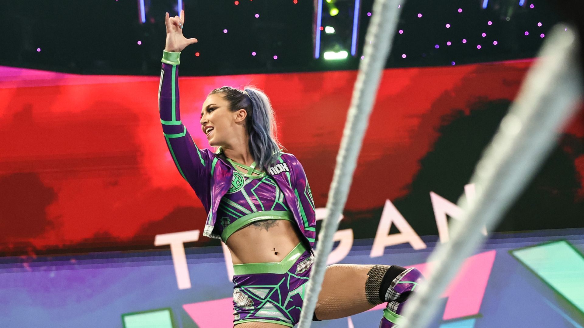 Tegan Nox on RAW.