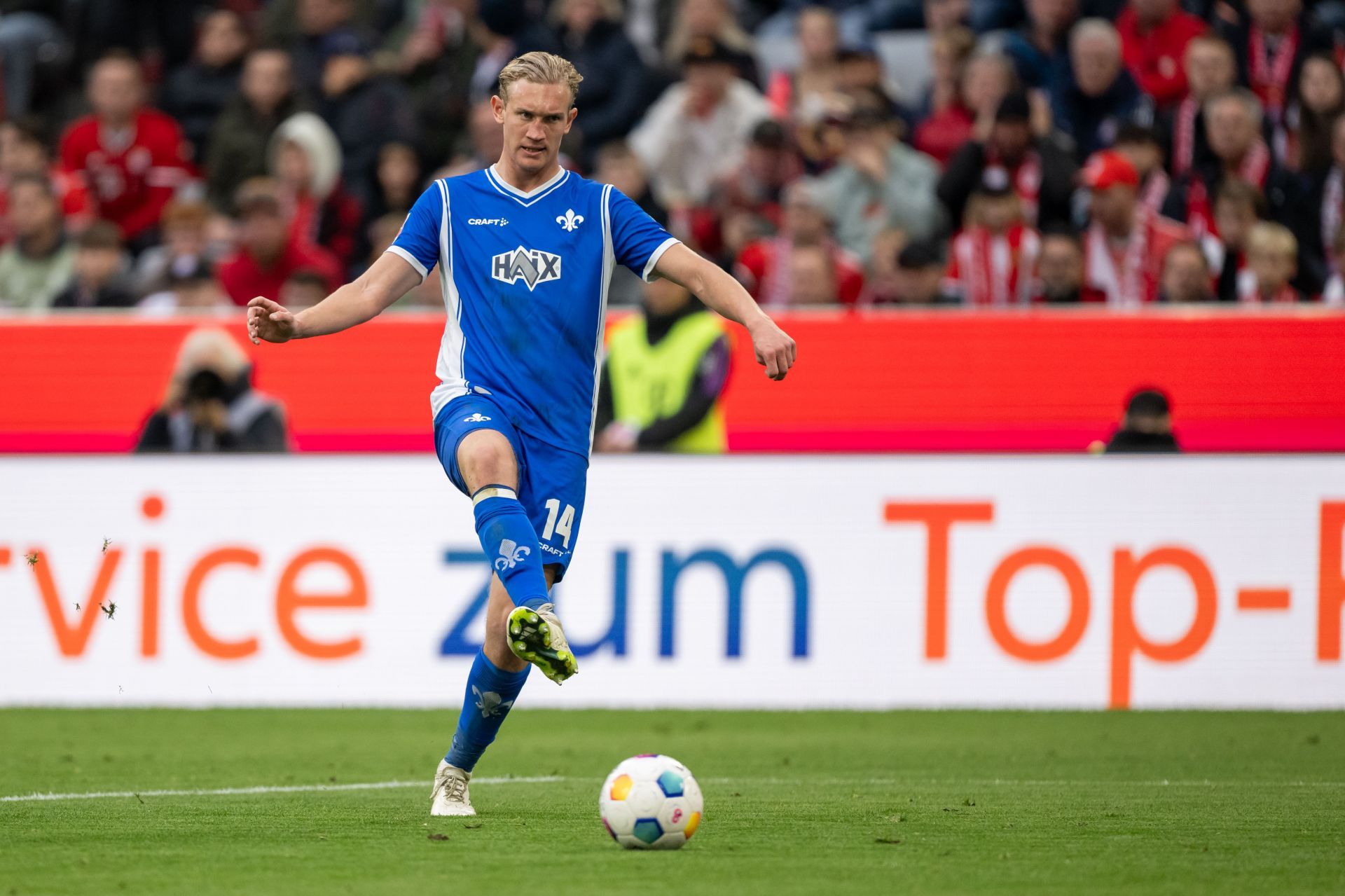 FC Bayern M&uuml;nchen v SV Darmstadt 98 - Bundesliga