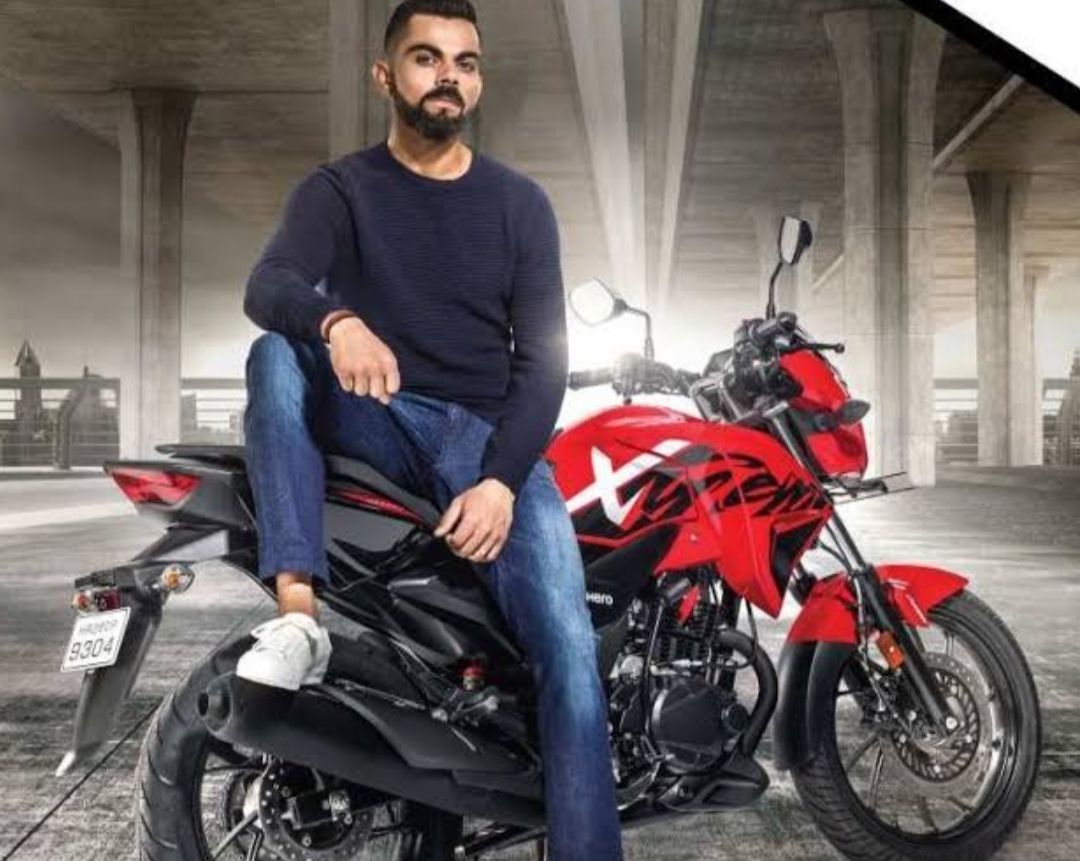 Virat Kohli with his bike Xtreme 200R [Getty Images]