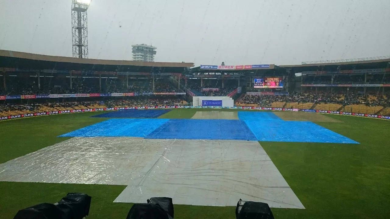 Chinnaswamy Stadium 