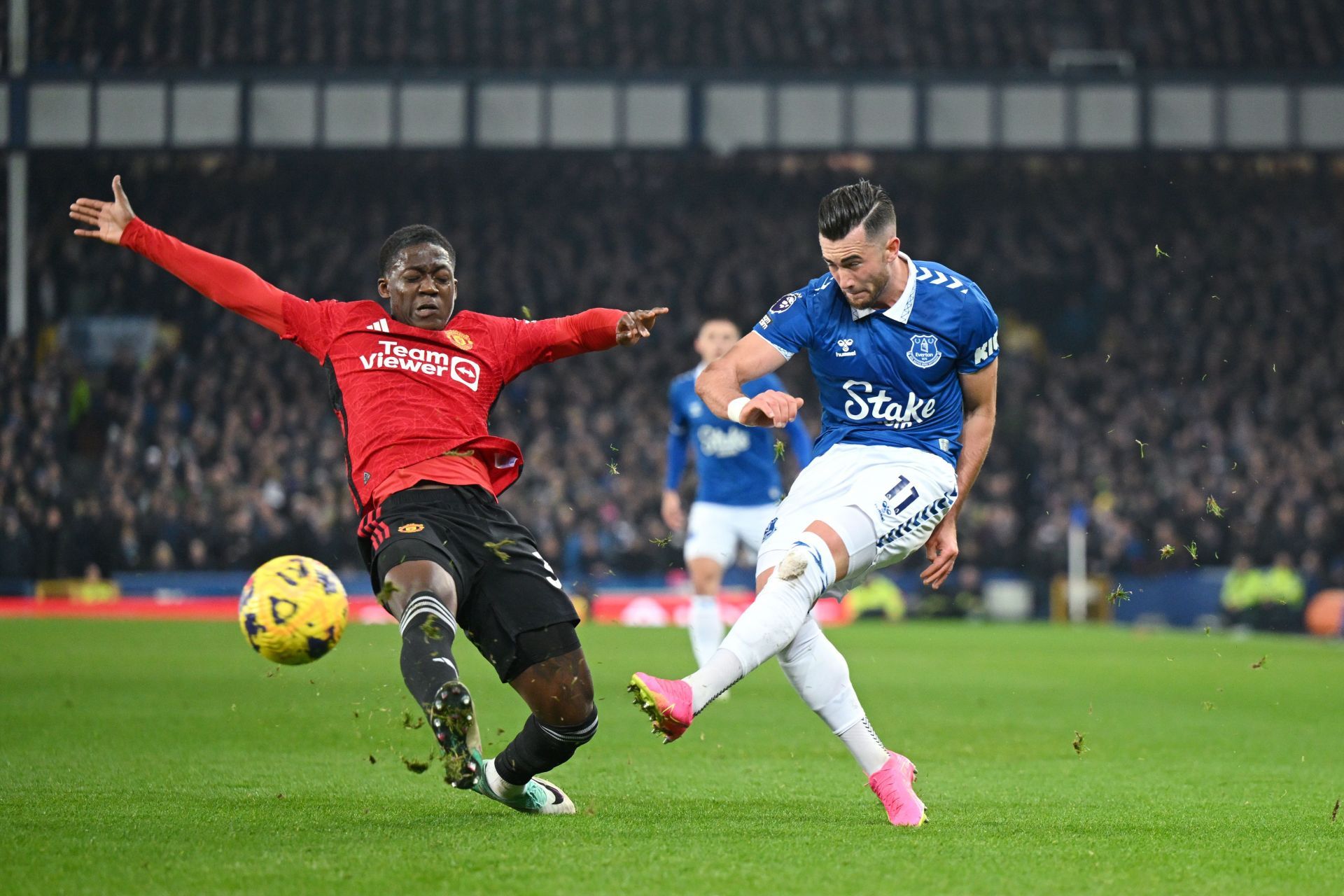 Kobbie Mainoo (left) shined at Goodison Park.