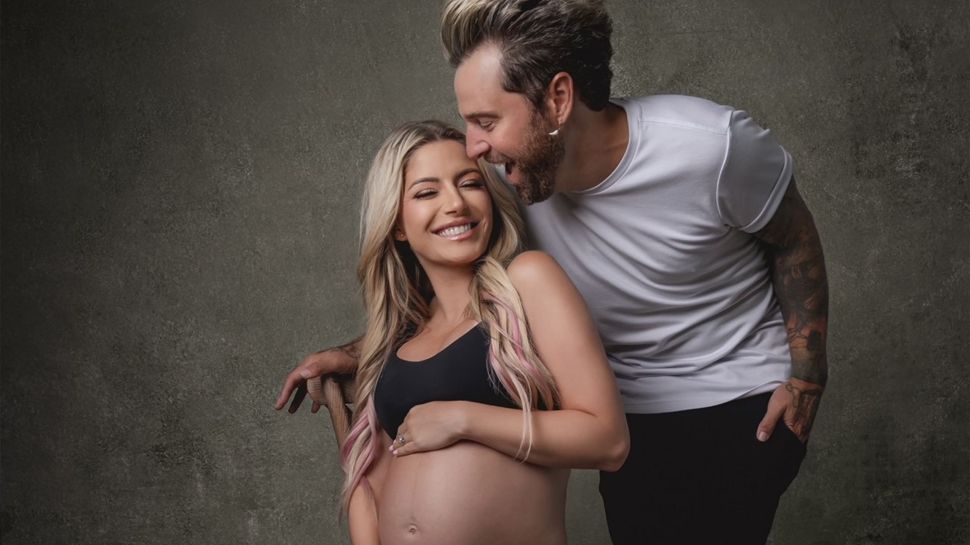 Celebrity couple Alexa Bliss and Ryan Cabrera are new parents