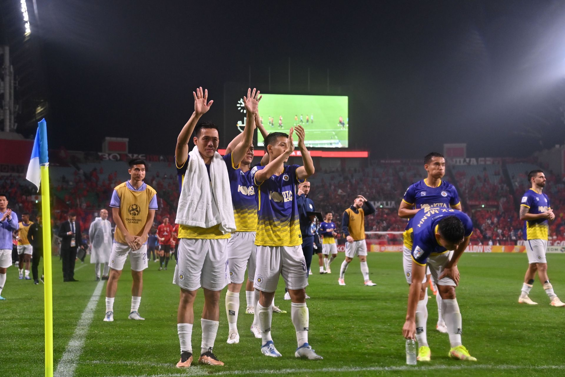 Urawa Red Diamonds v Hanoi FC - AFC Champions League Group J