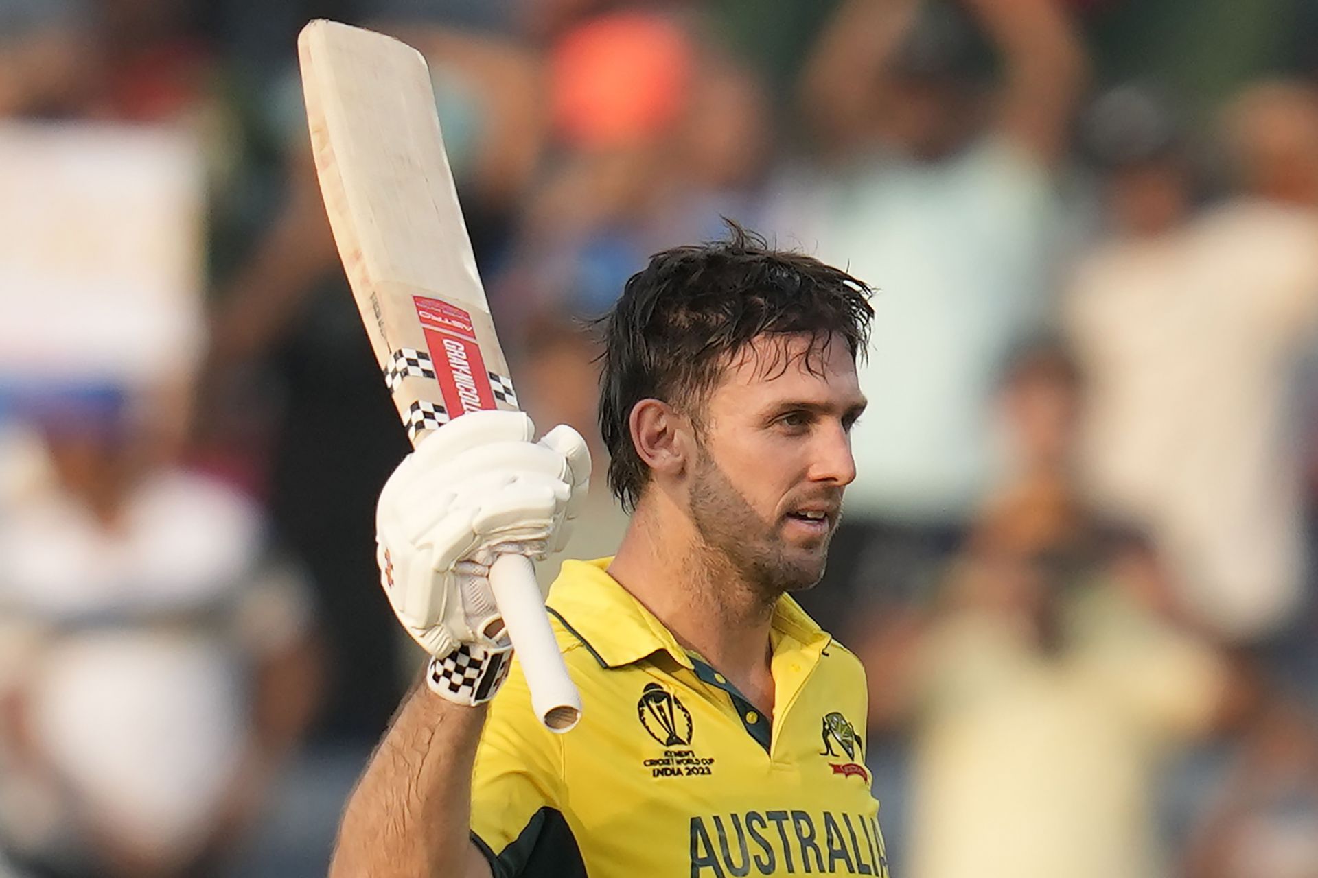 Mitchell Marsh acknowledging his hundred [Getty Images]