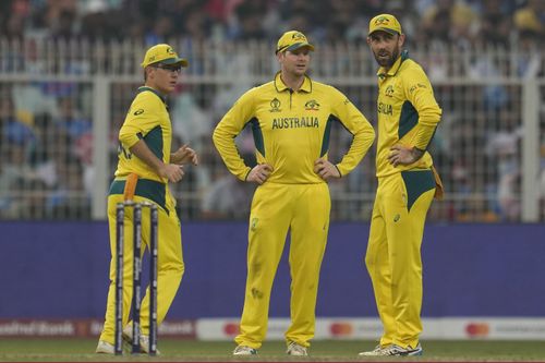 Adam Zampa, Steve Smith and Glen Maxwell. (Credits: Getty)