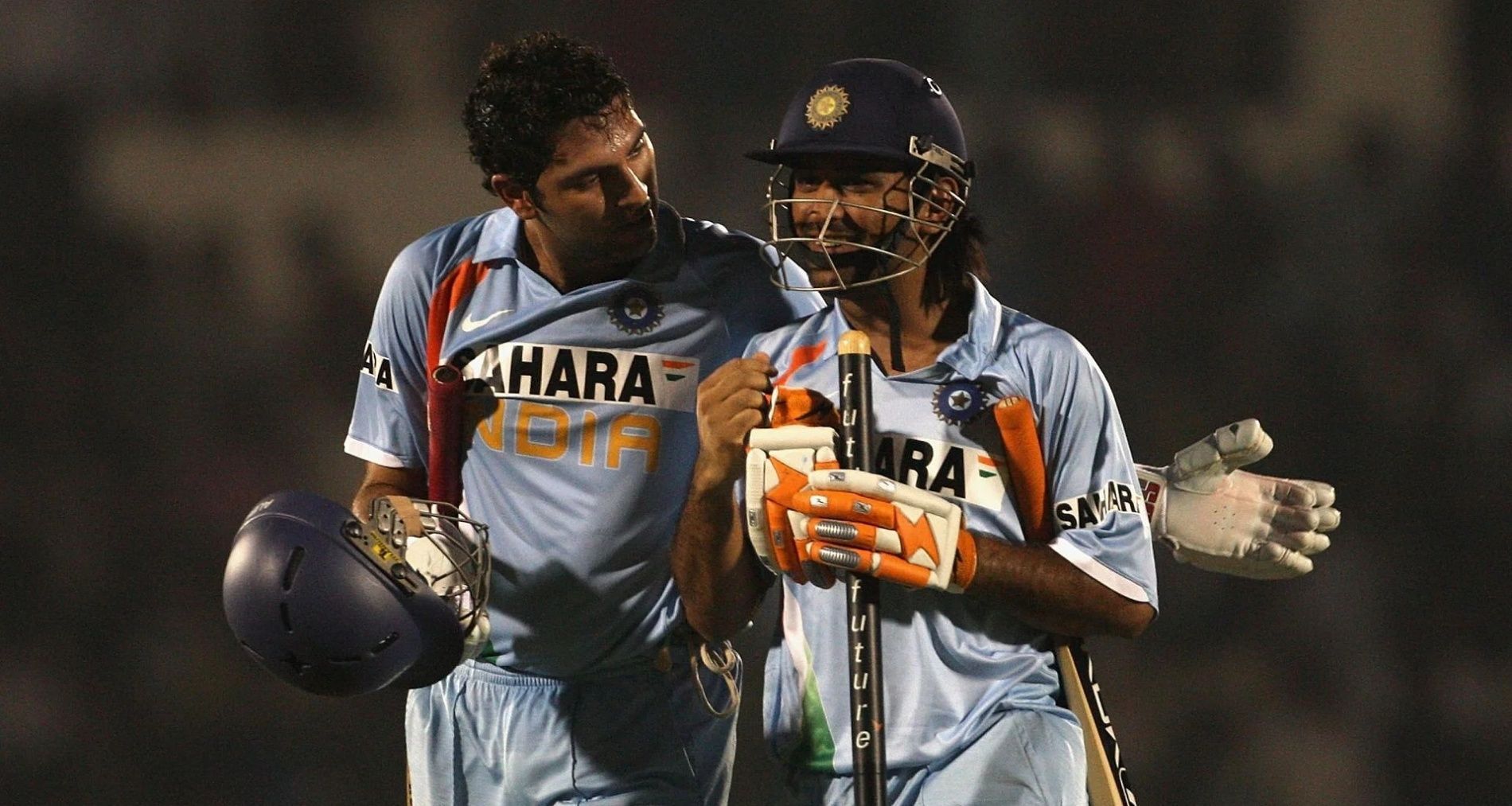 Yuvraj Singh, MS Dhoni