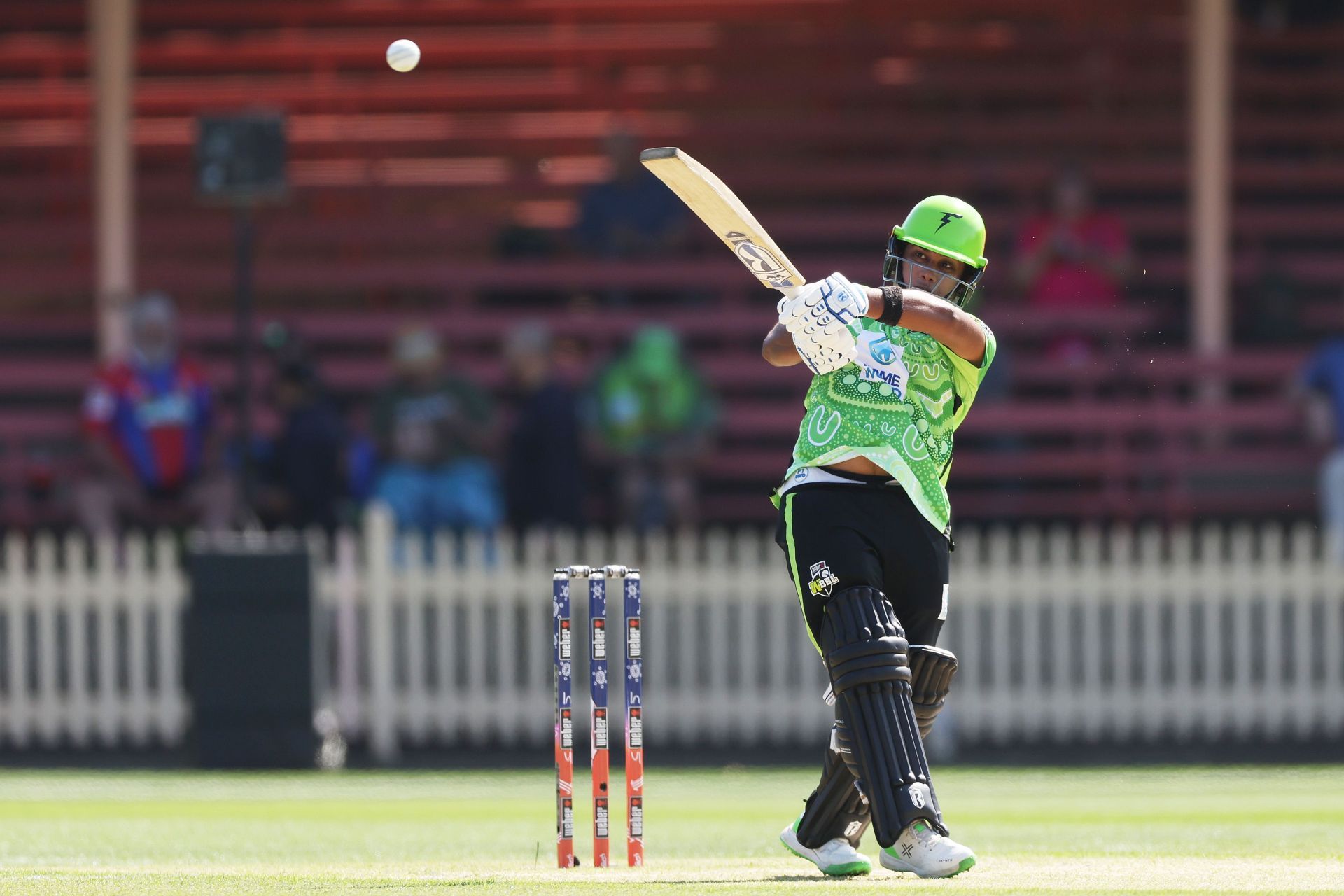 WBBL - Sydney Thunder v Melbourne Stars