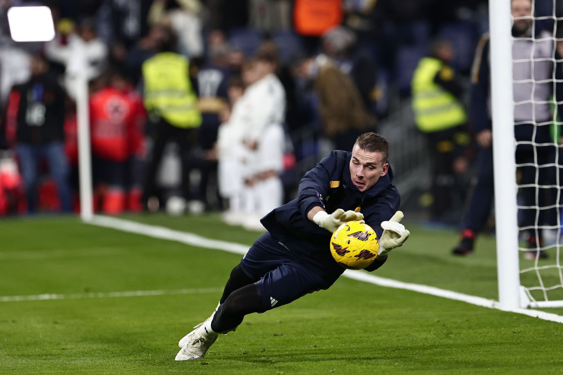 Andriy Lunin is wanted at St. James&#039; Park.