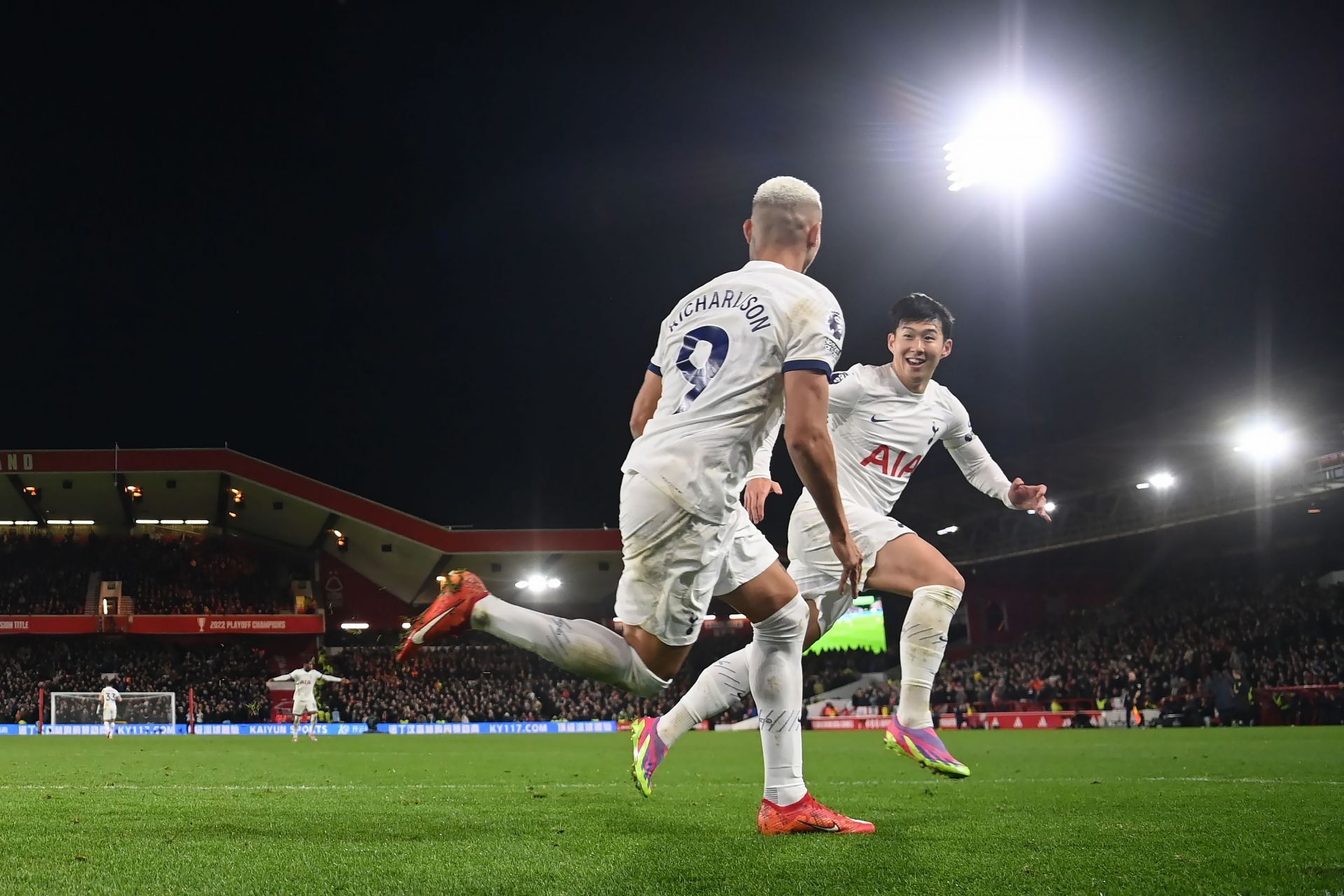 Nottingham Forest v Tottenham Hotspur - Premier League