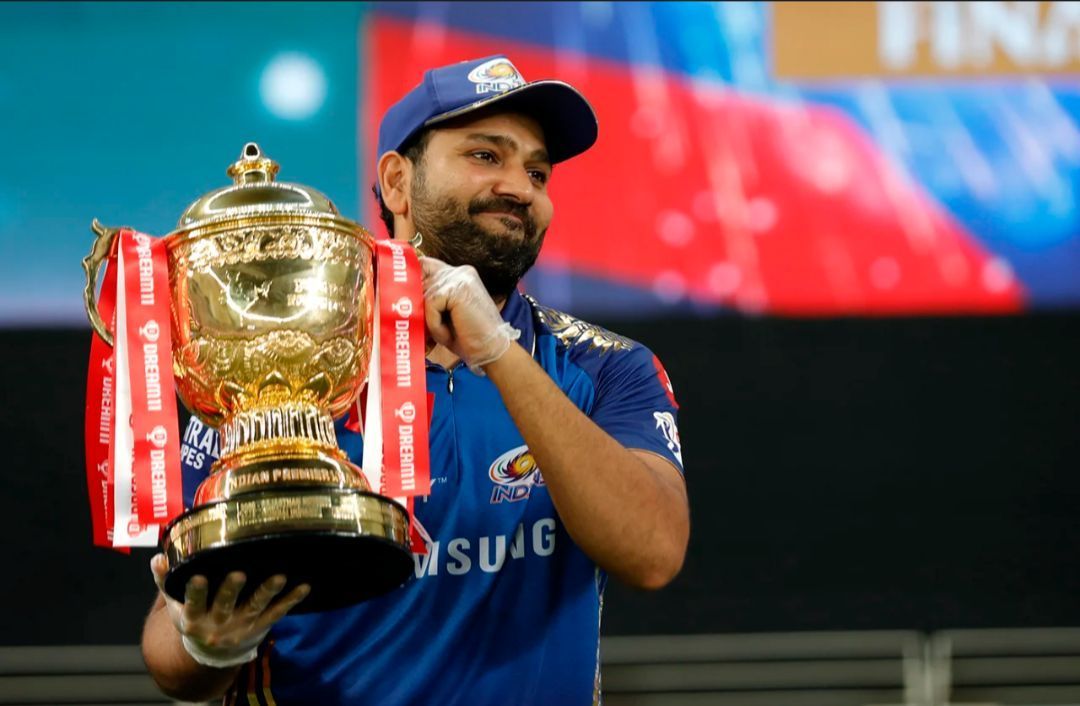 Rohit Sharma lifting the 2020 IPL trophy [Getty Images]