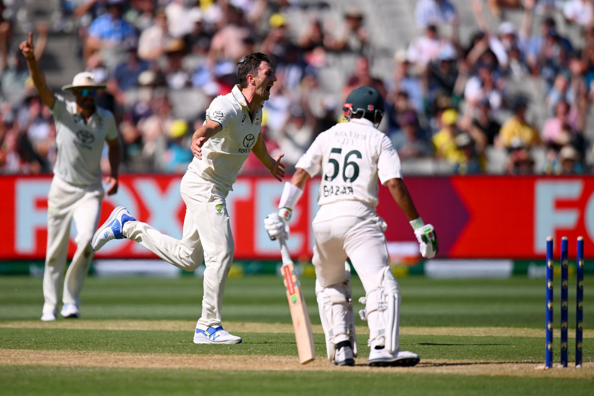 Pat Cummins celebrates Babar Azam&#039;s wicket. (Credits: Twitter)