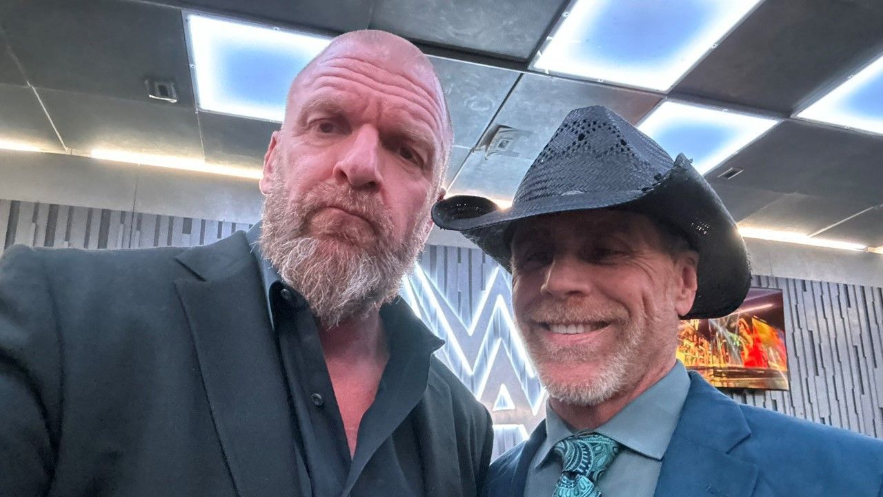 Triple H and Shawn Michaels clicked a picture before NXT Deadline
