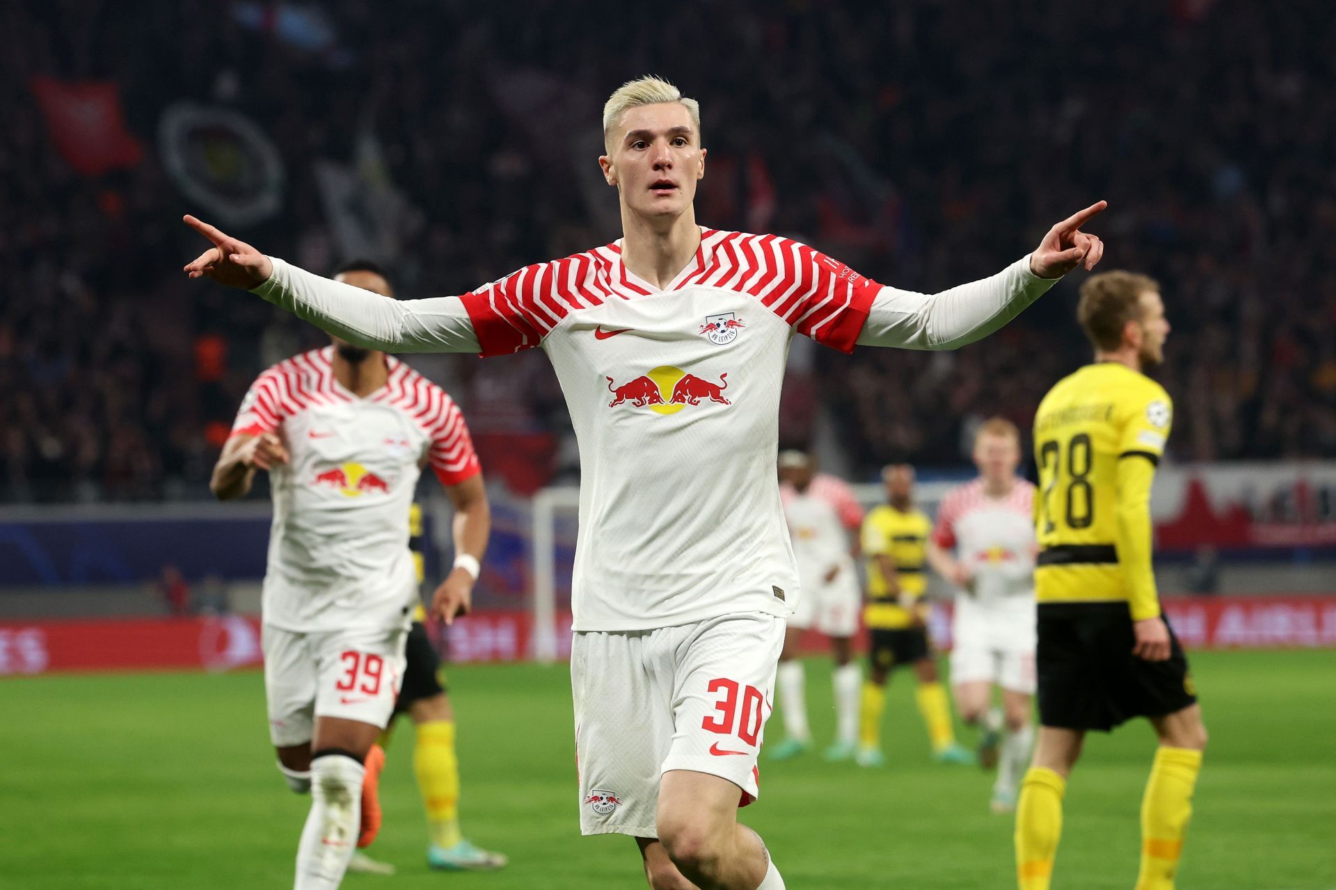 Benjamin Sesko&rsquo;s future at RB Leipzig remains up in the air.