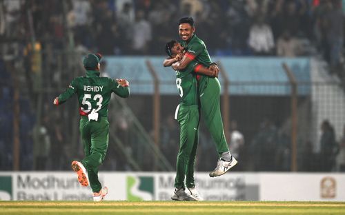 Bangladesh v England - 3rd One Day International