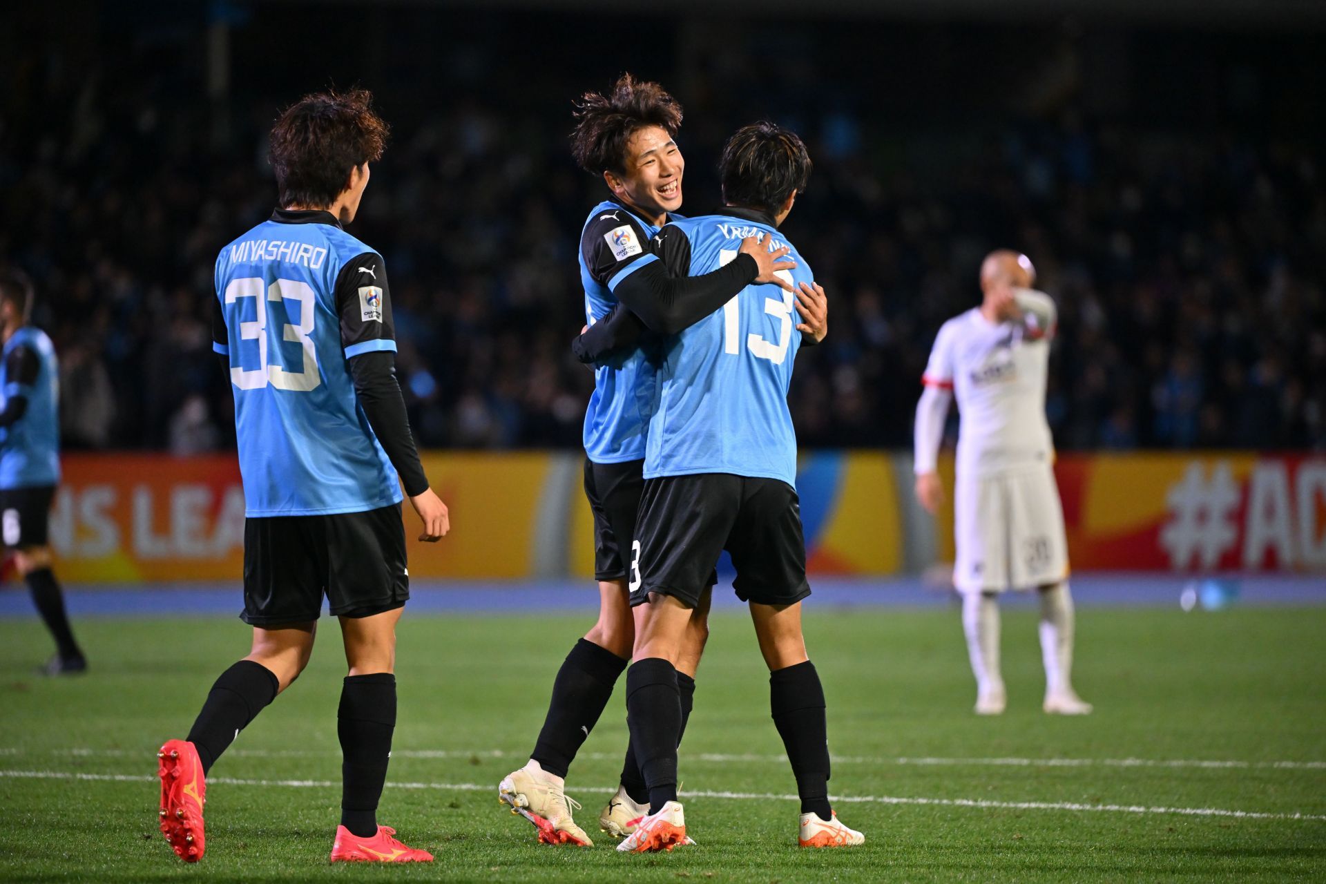 Kawasaki Frontale v Johor Darul Ta