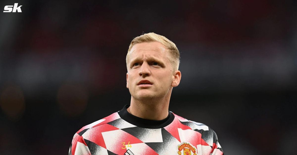 Manchester United signed Donny van de Beek in 2020