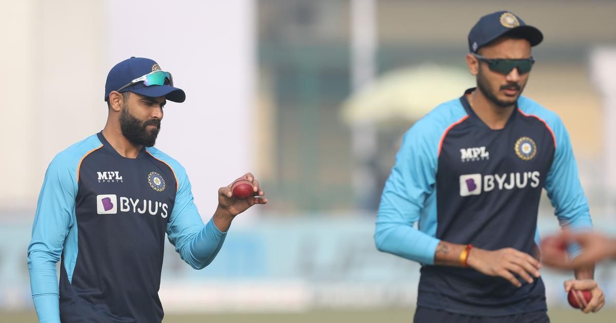 Axar Patel and Ravindra Jadeja 