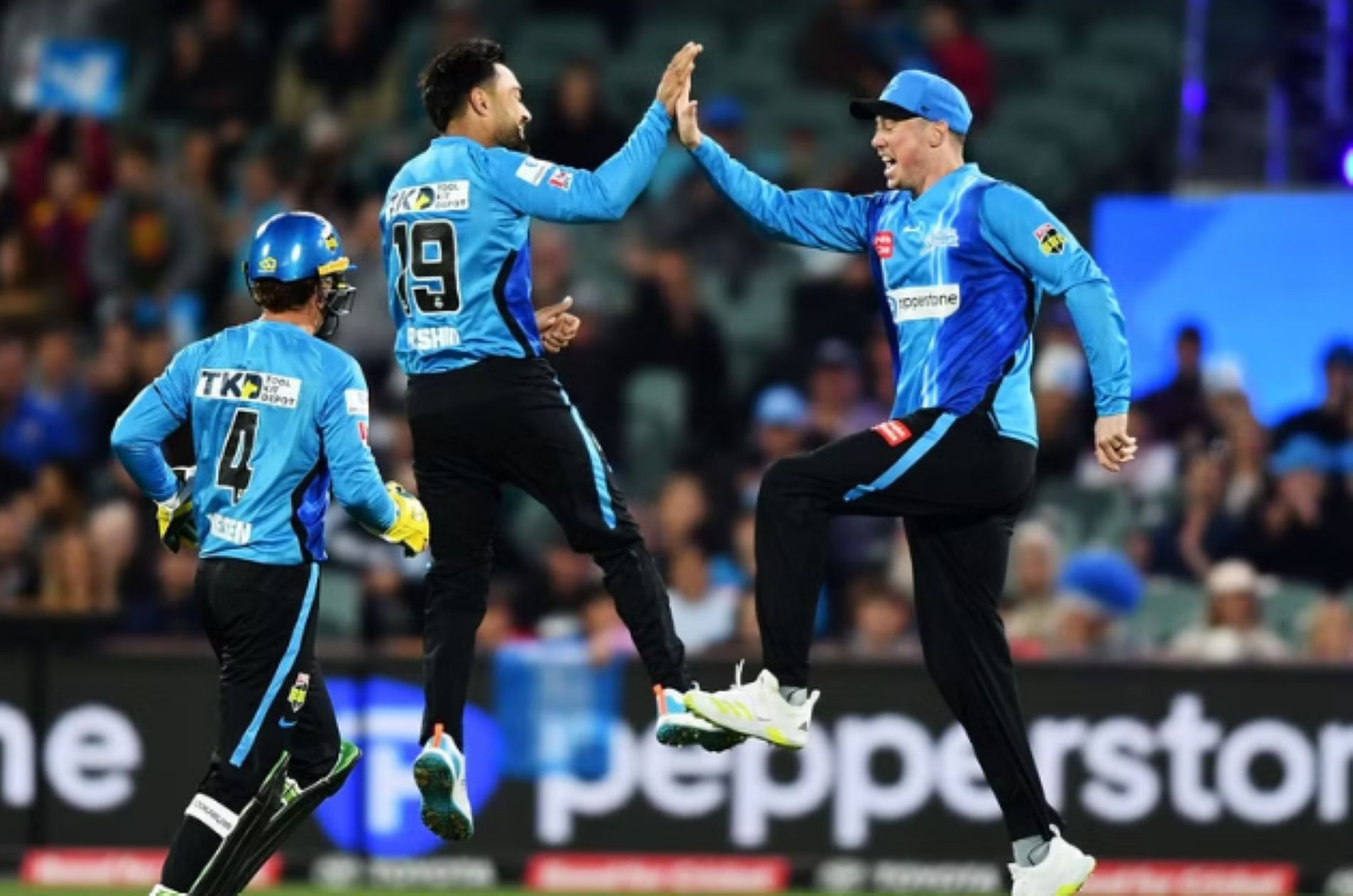 The absence of Rashid Khan could spell doom for the Adelaide Strikers.