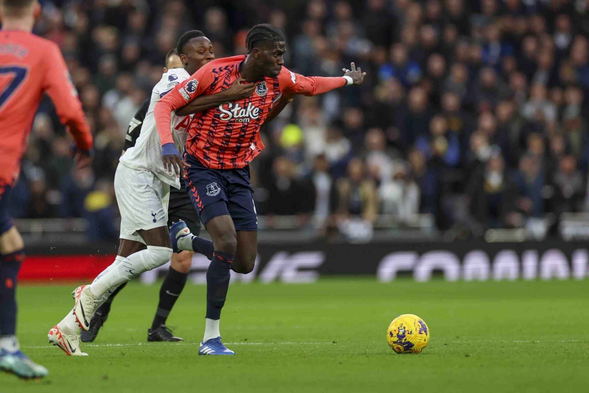 Amadou Onana has admirers at the Emirates