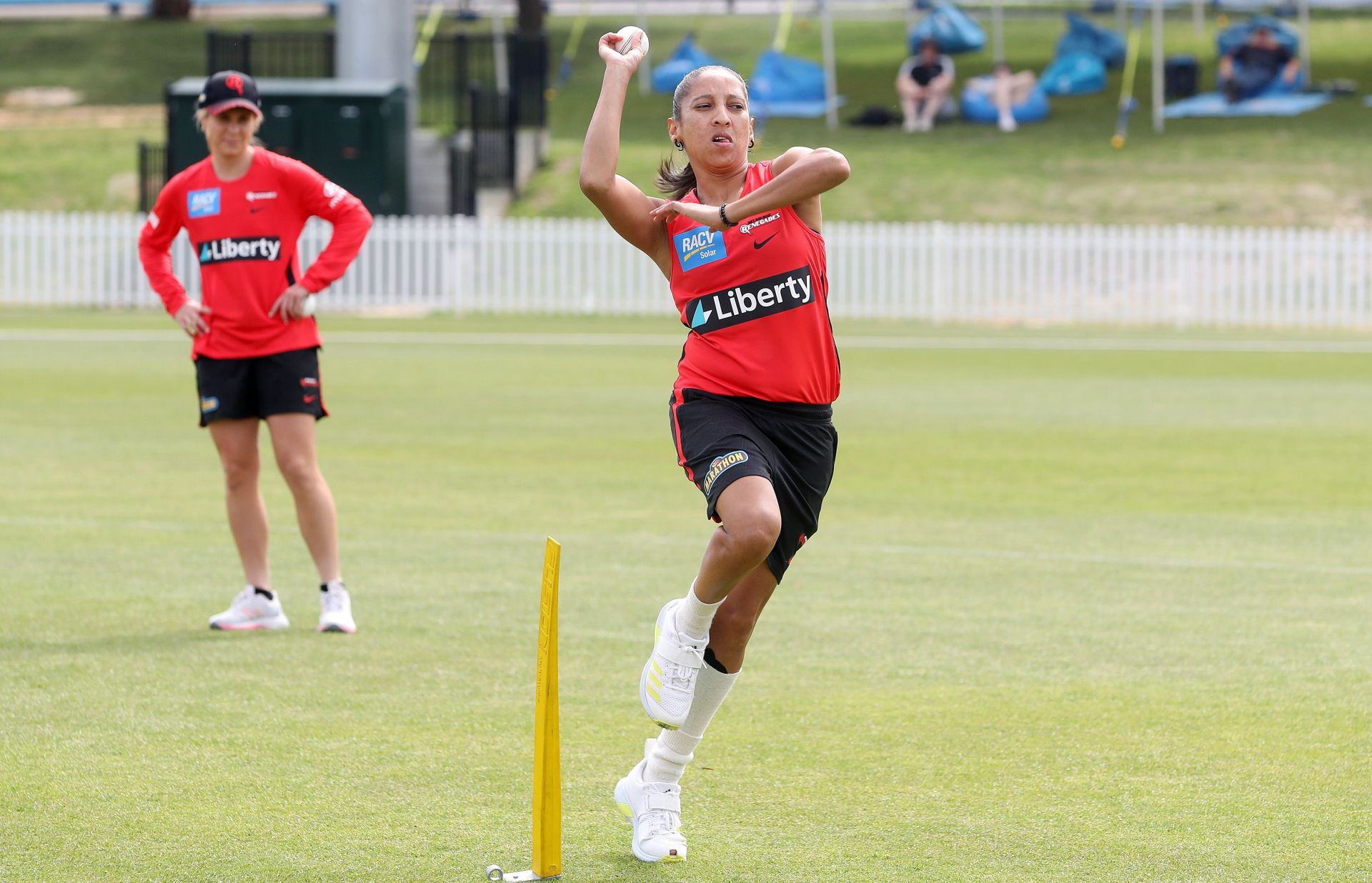 WBBL - Melbourne Renegades v Brisbane Heat