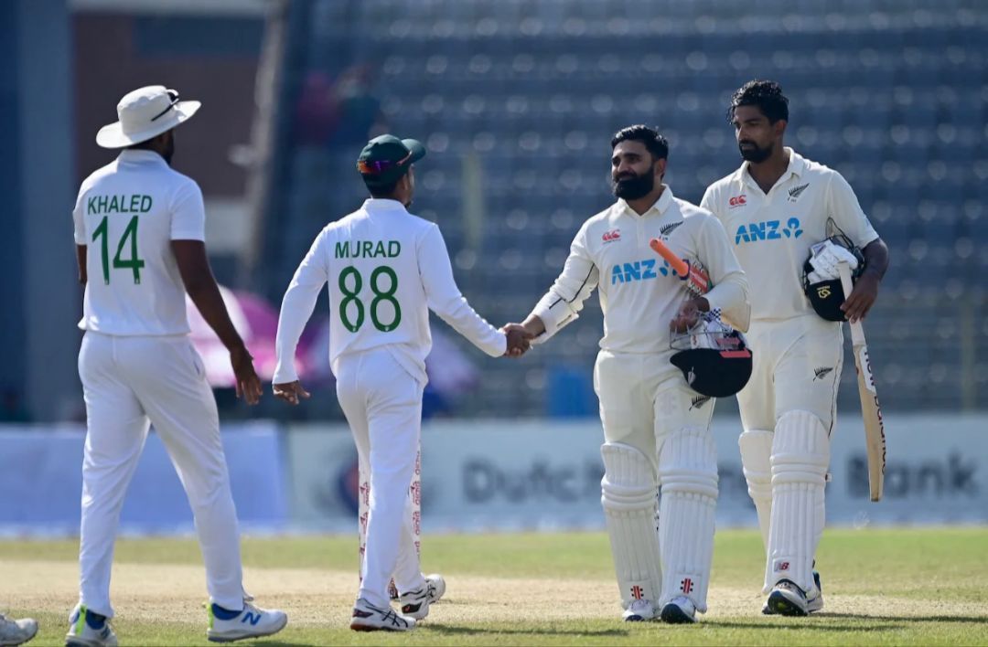 Bangladesh and New Zealand players after the match [Getty Images]