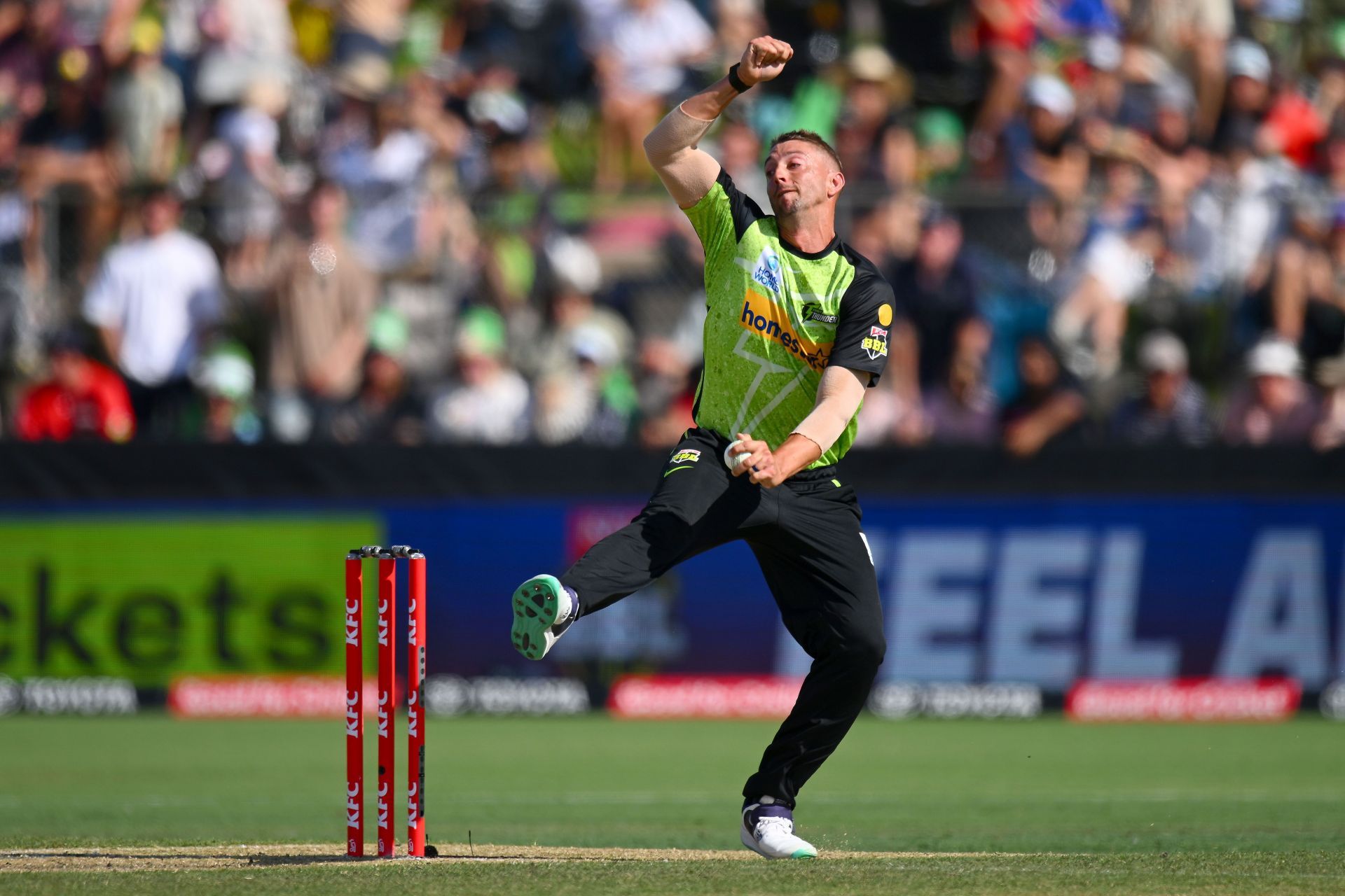 BBL - Melbourne Stars v Sydney Thunder