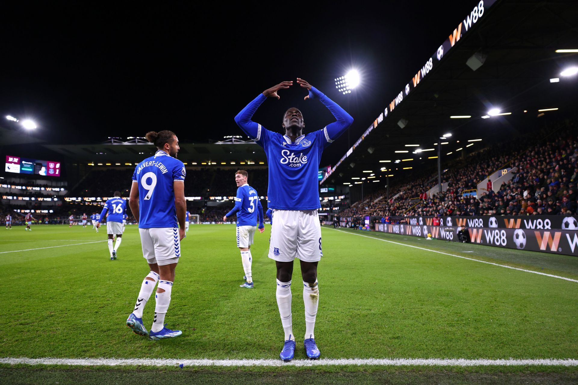 Amadou Onana (via Getty Images)