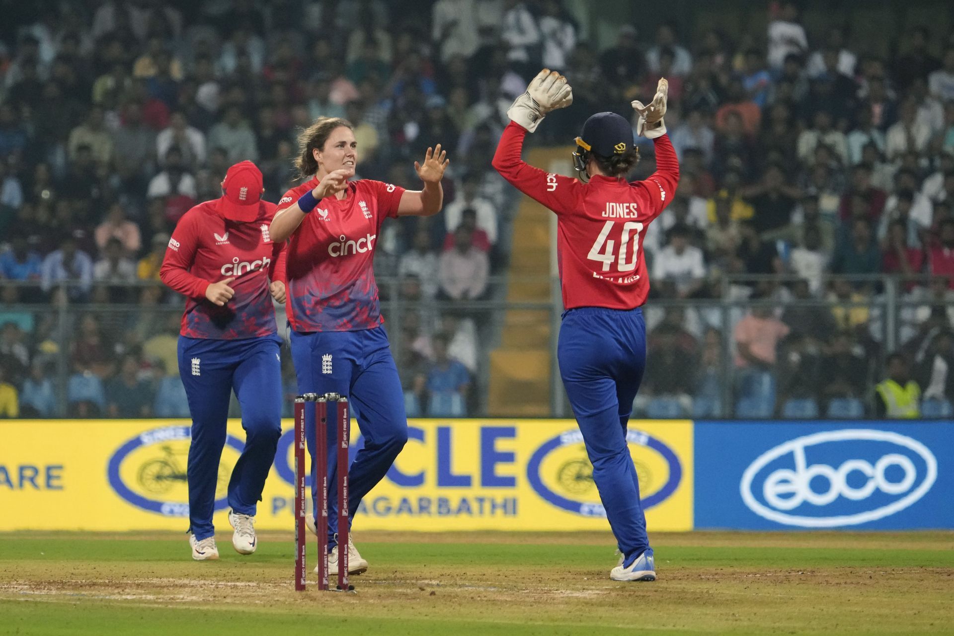 Nat Sciver-Brunt is one of the world's best all-rounders.