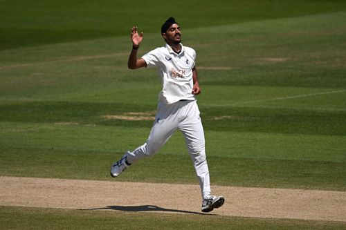 Arshdeep Singh in action: Kent v Surrey - LV= Insurance County Championship