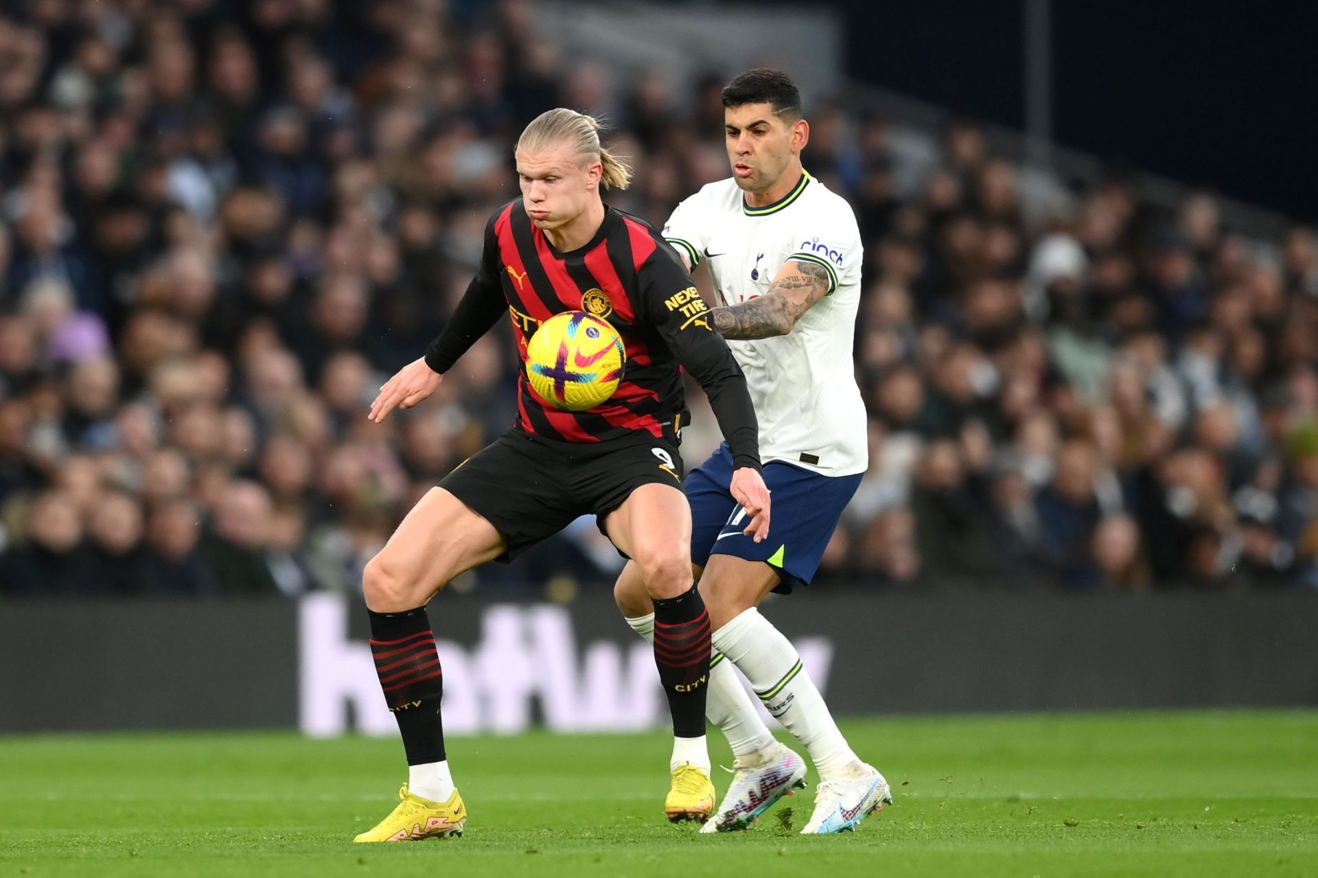 Tottenham Hotspur v Manchester City - Premier League