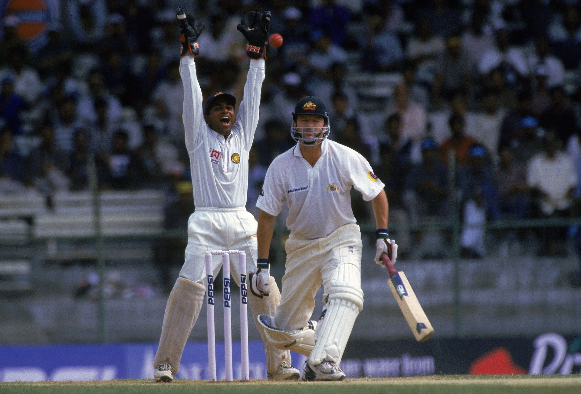 Sameer Dighe appealing against Steve Waugh in 2001 [Getty Images]