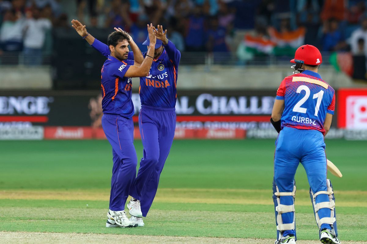 Bhuvneshwar Kumar (left) hasn