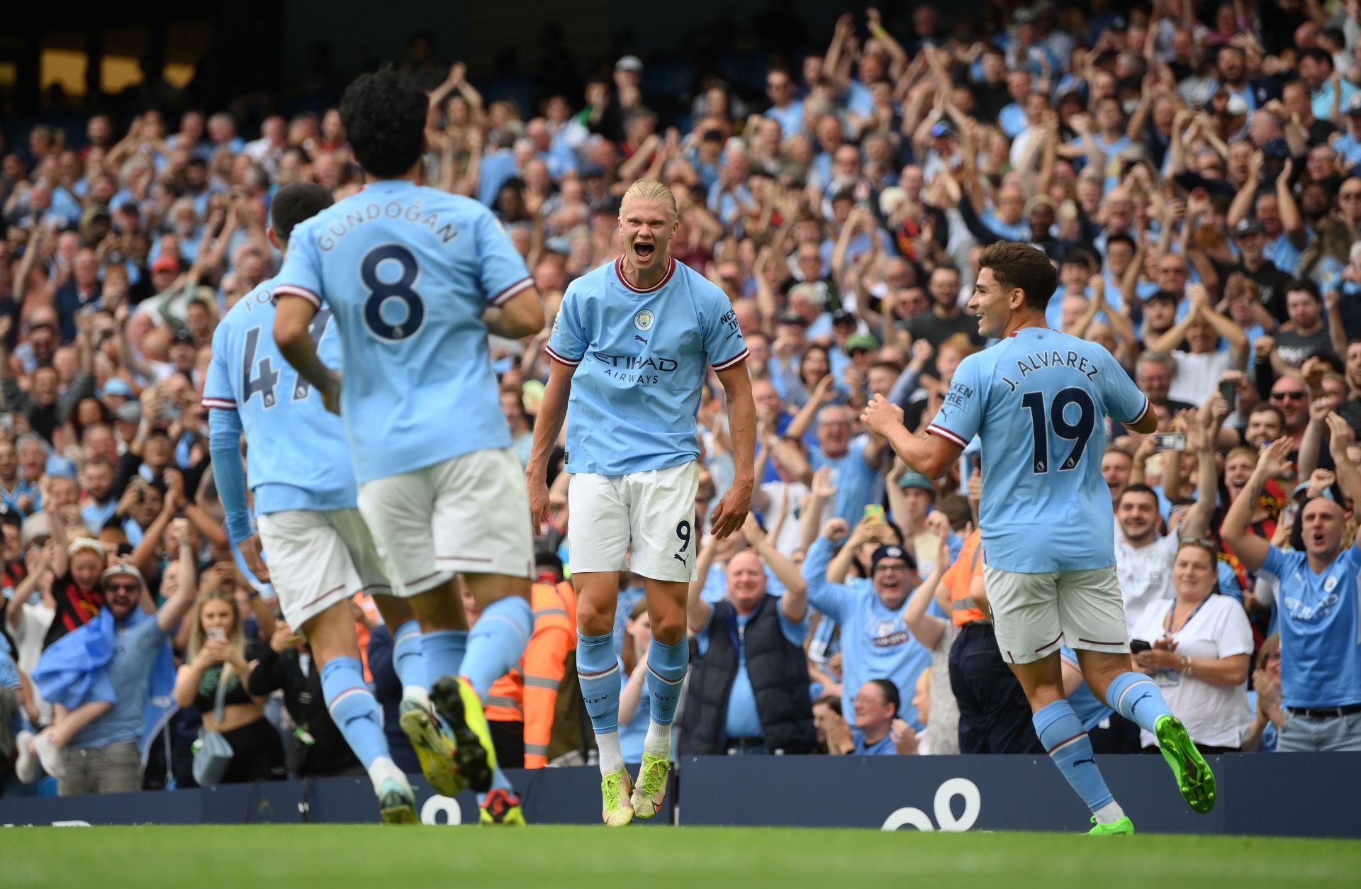 Manchester City v Crystal Palace - Premier League