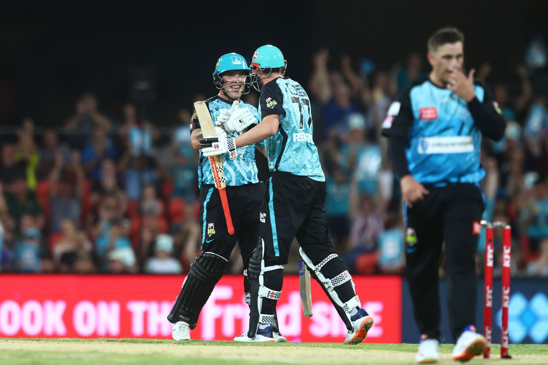 BBL - The Challenger: Brisbane Heat v Adelaide Strikers