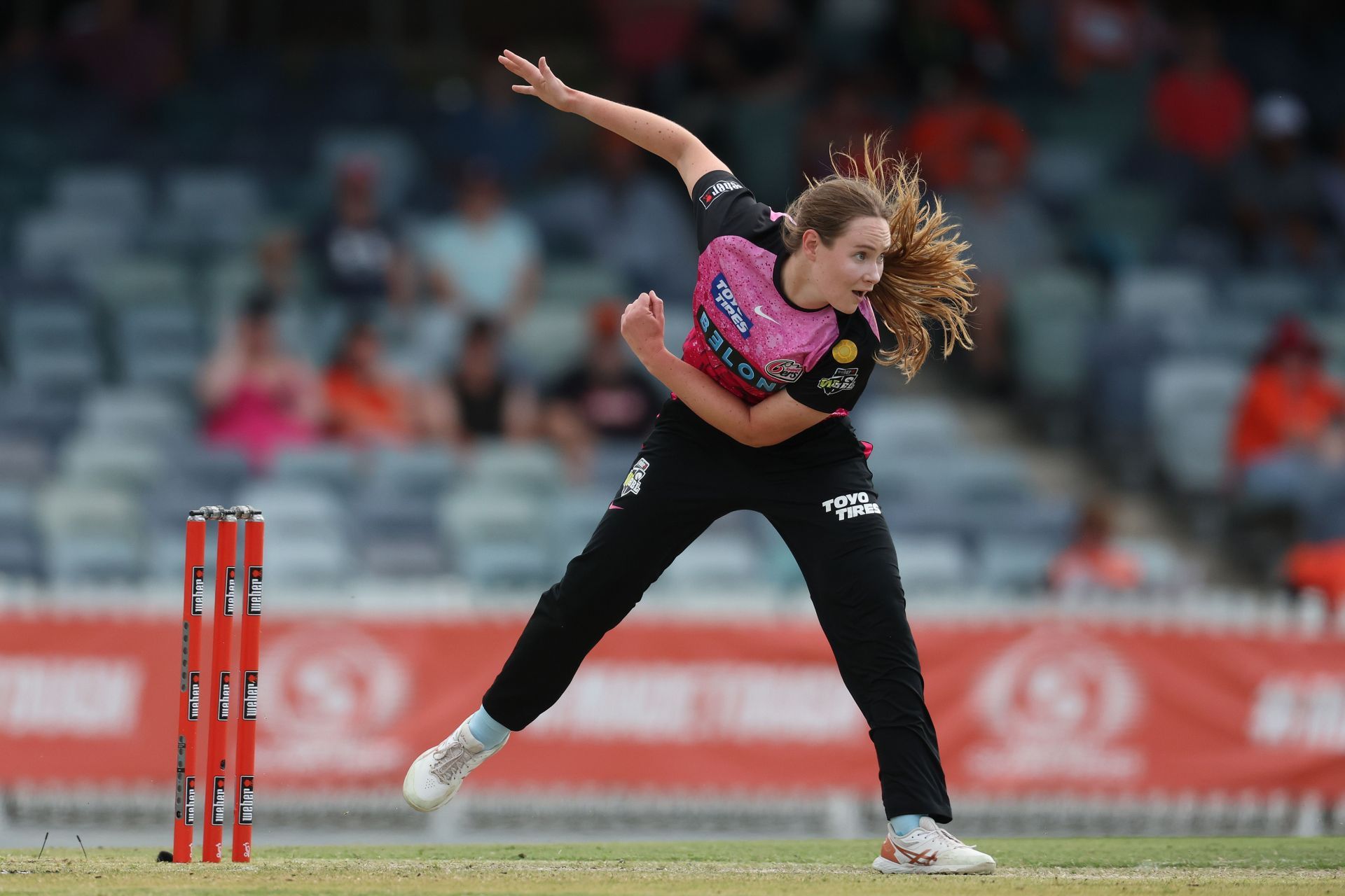 Lauren Cheatle could be GG's lead pacer during WPL 2024