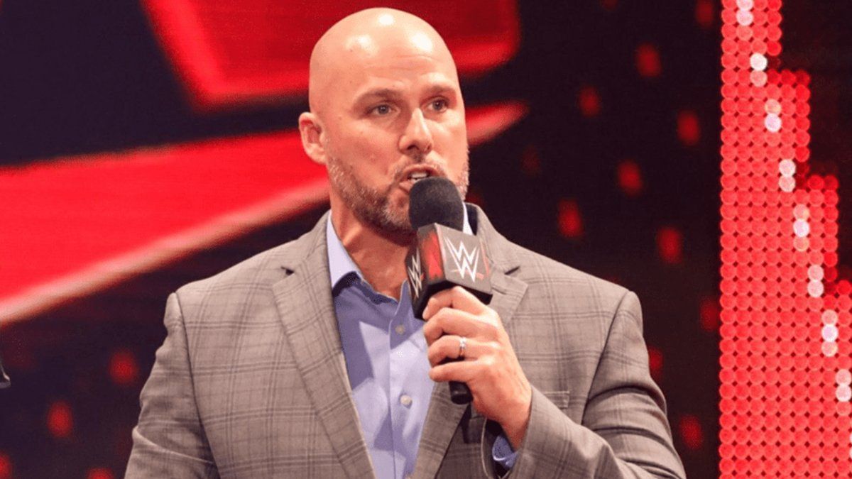 RAW GM Adam Pearce made an announcement ahead of Day 1 that angered some WWE fans.