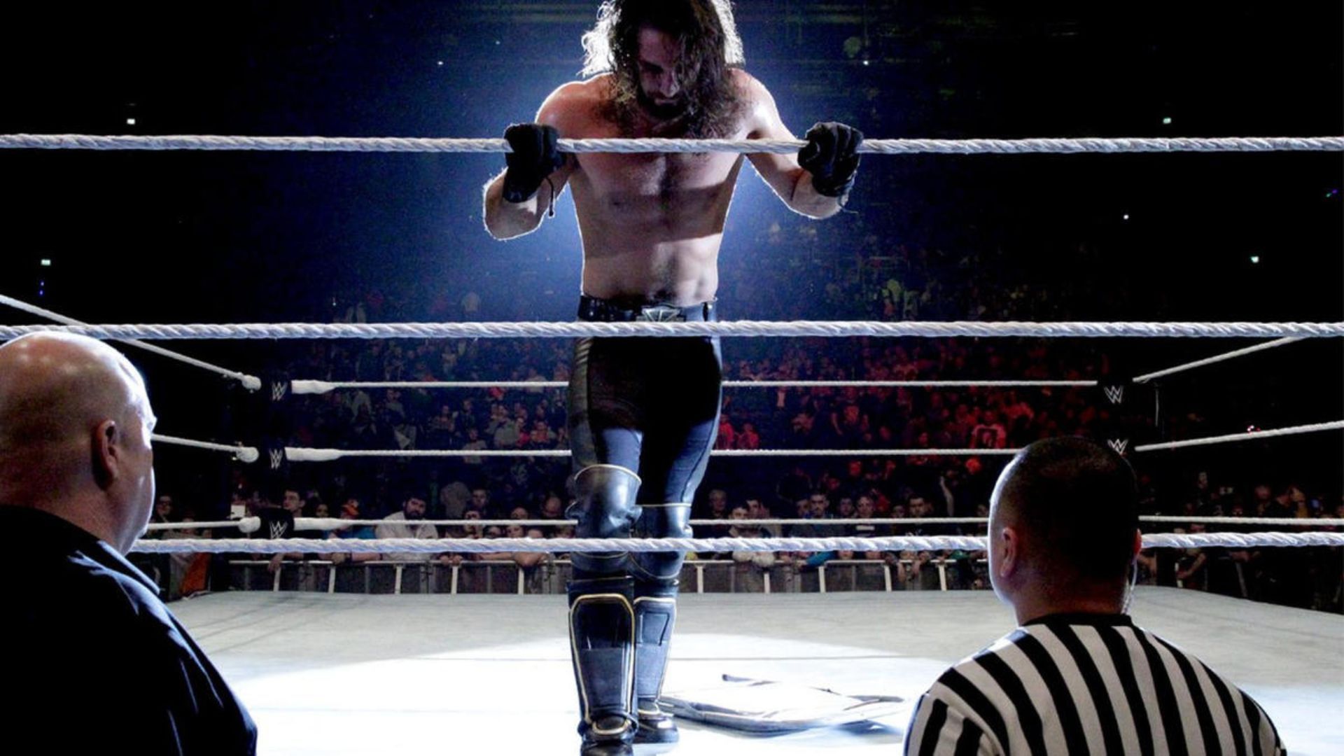 Seth suffered a serious knee injury in 2015.