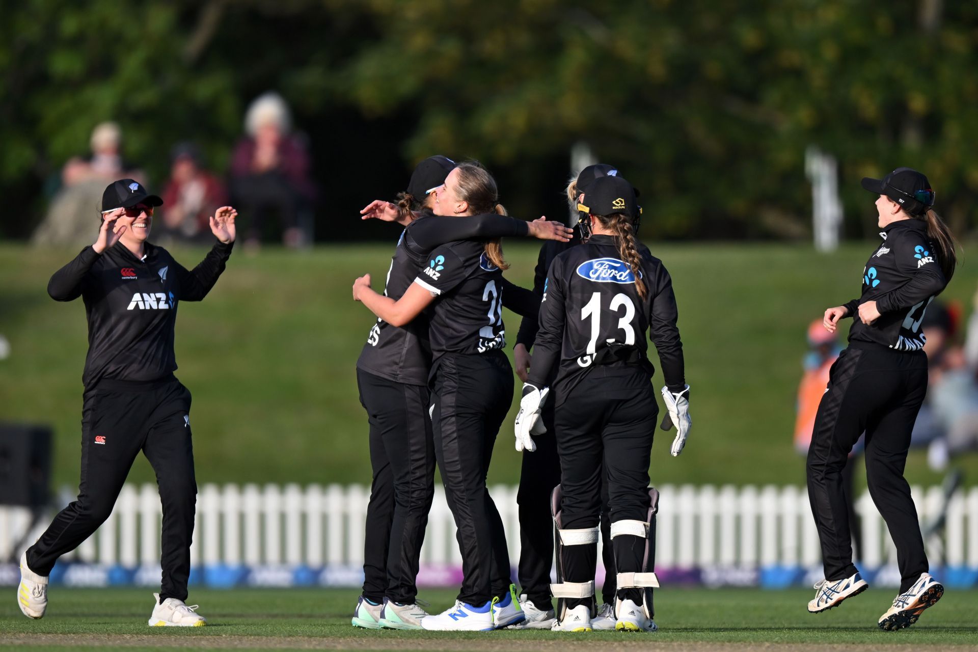 New Zealand team celebrate a wicket. (Pic: Getty Images)