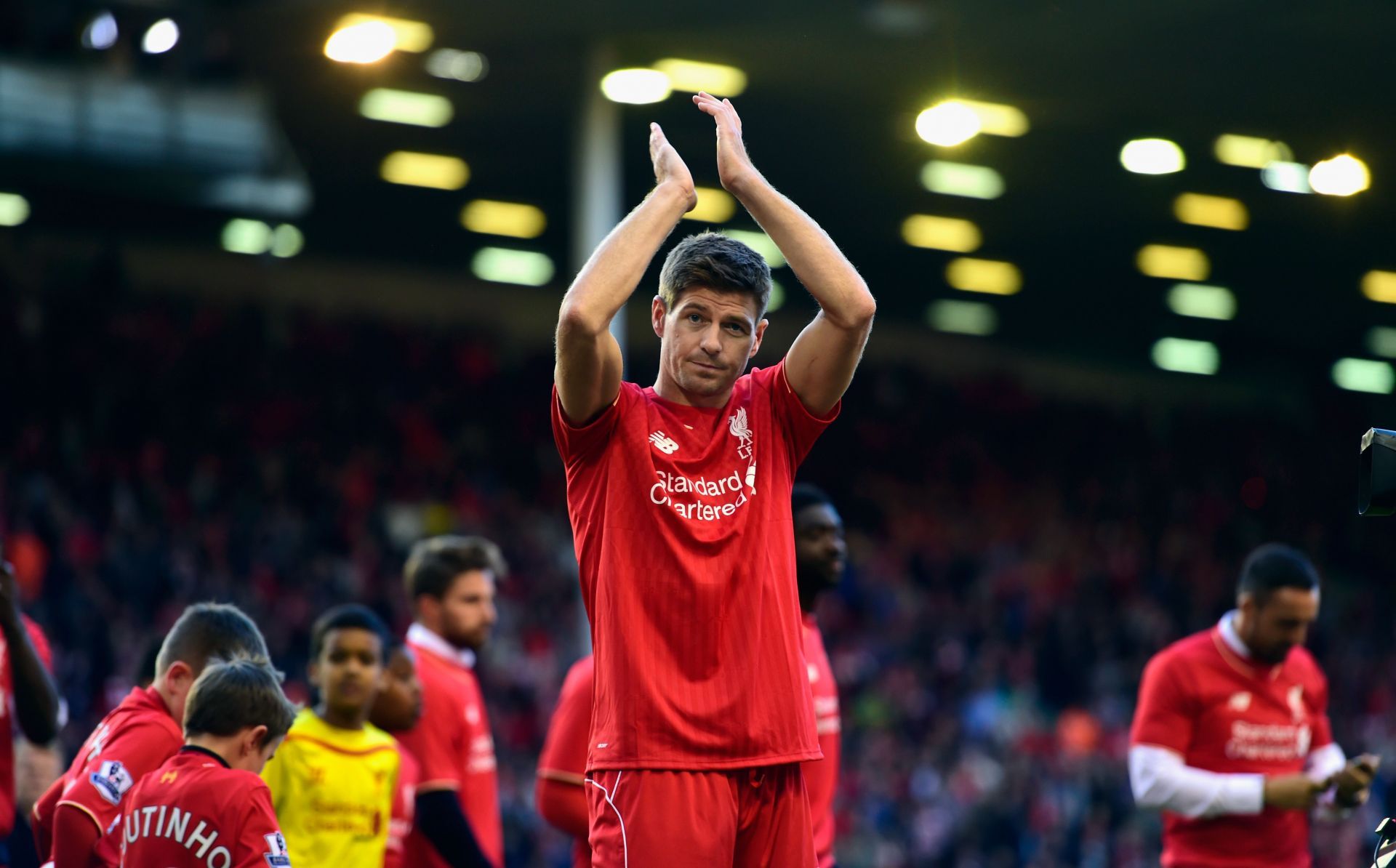 Steven Gerrard (via Getty Images)