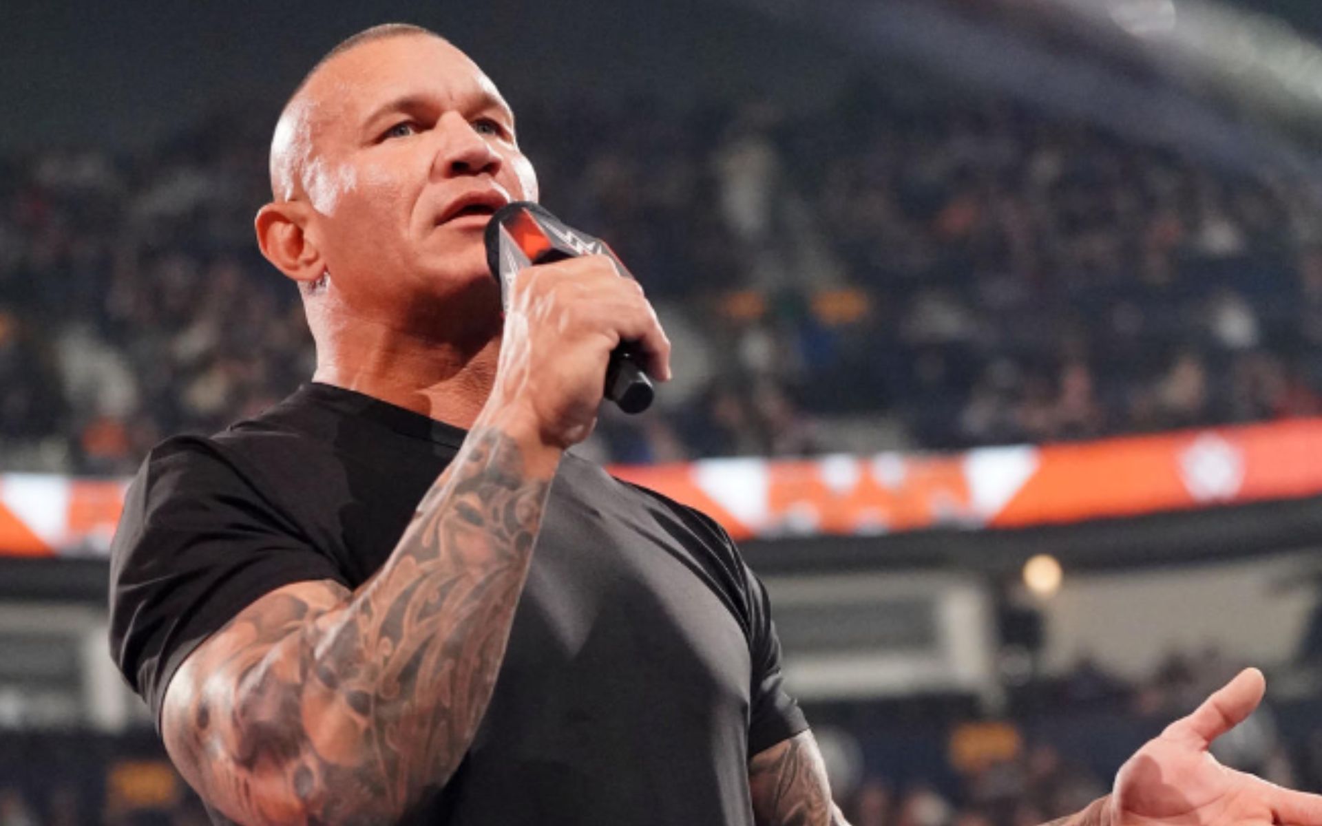 Randy Orton addressing RAW fans following his Survivor Series return (Image source: WWE) 