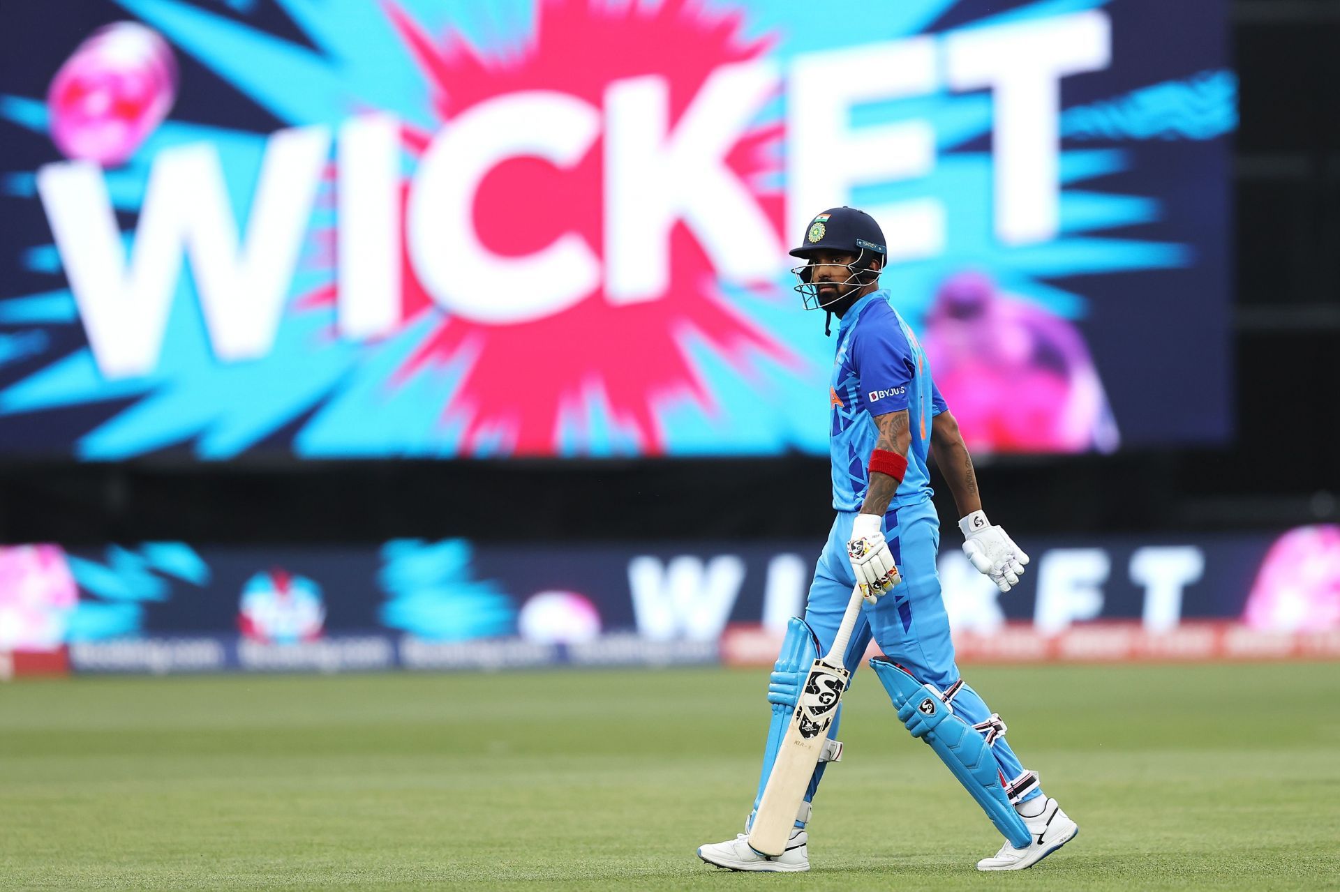 KL Rahul walks back disappointed.