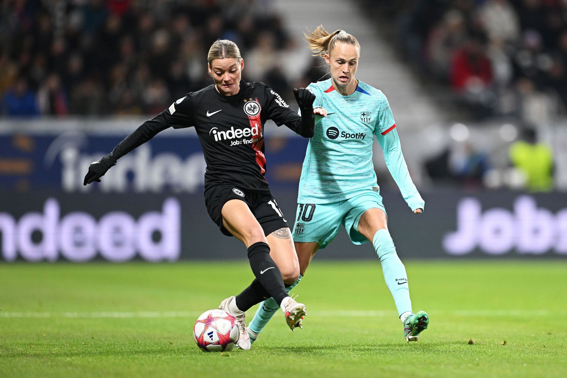 Eintracht Frankfurt v FC Barcelona: Group A - UEFA Women