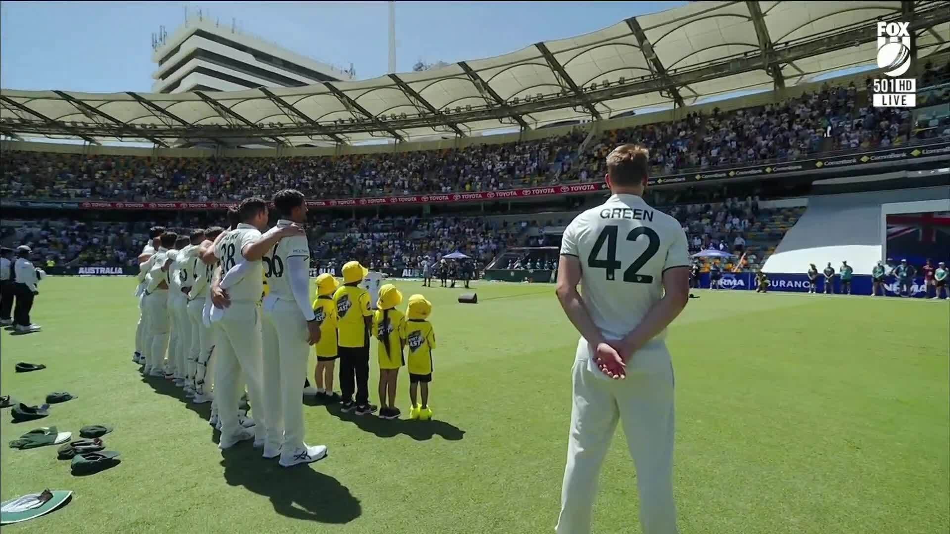Cameron Green standing away from his teammates. (Image Credits: Twitter)