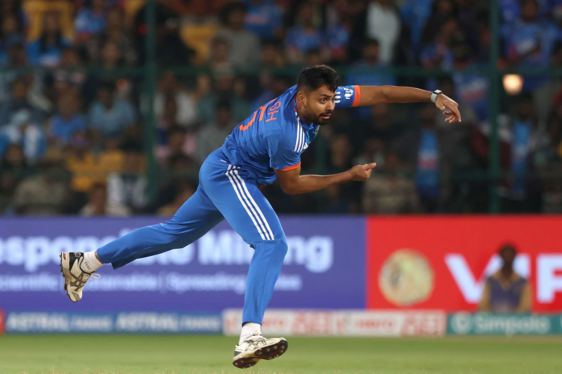 Avesh Khan on his follow-through: India v Australia - T20I Series: Game 5