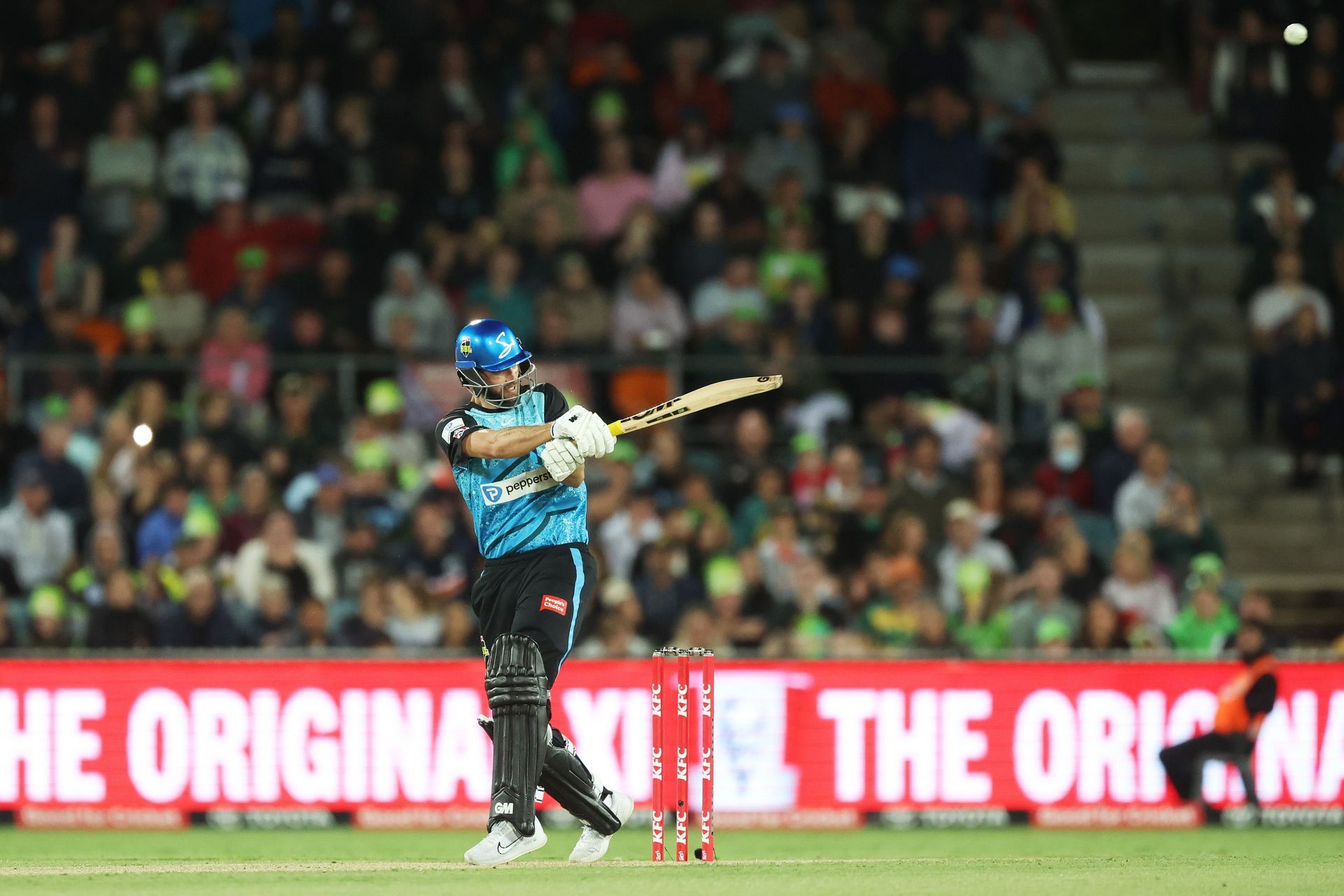 BBL - Sydney Thunder v Adelaide Strikers