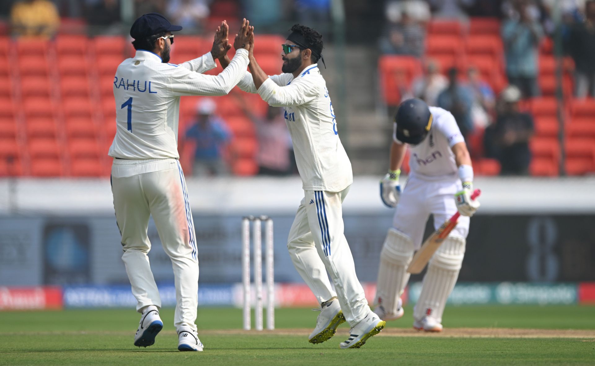 KL Rahul (left) and Ravindra Jadeja have been ruled out of the second Test against England. (Pic: Getty Images)