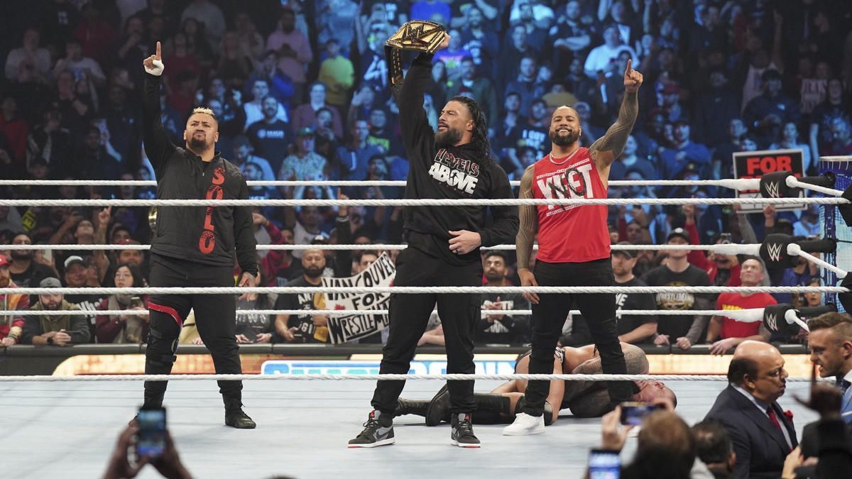 The Bloodline stood tall at the end of SmackDown!